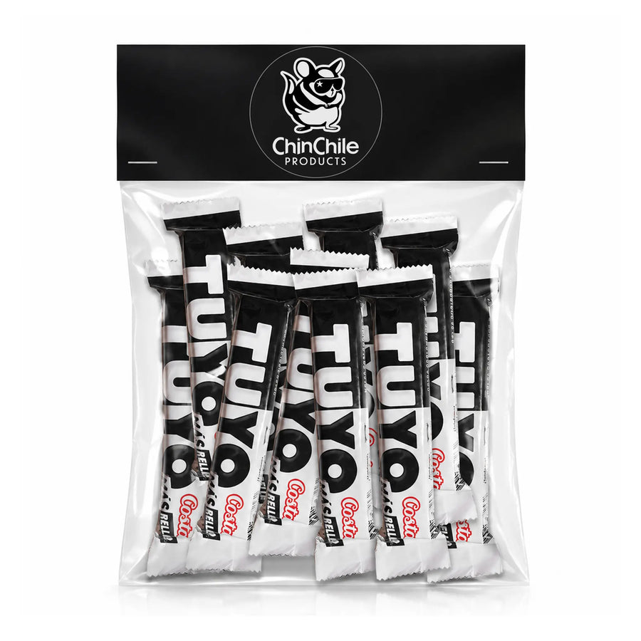 Una bolsa de 10 unidades de chocolate Tuyo con envases blancos y negros sobre un fondo blanco.