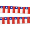 Cinta con motivo de la bandera de Chile con los colores rojo, blanco y azul sobre fondo blanco