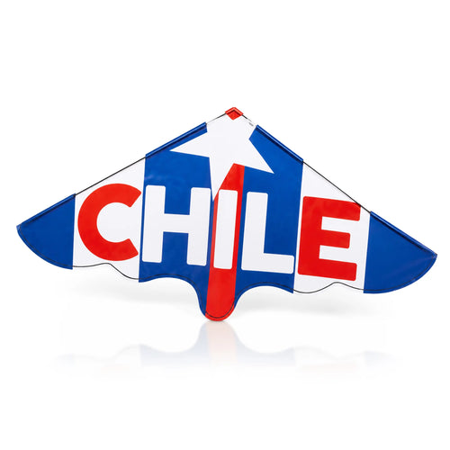 Una cometa estilizada en la que aparece la palabra «CHILE» en grandes letras rojas, blancas y azules, con una estrella blanca encima, sobre un fondo blanco liso.