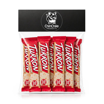 Paquete de barritas de turrón con envoltorios rojos y el logotipo de la marca visible sobre fondo blanco