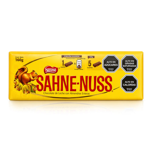Tableta de chocolate con leche Nestlé Sahne-Nuss con almendras enteras en envase amarillo - 160g.