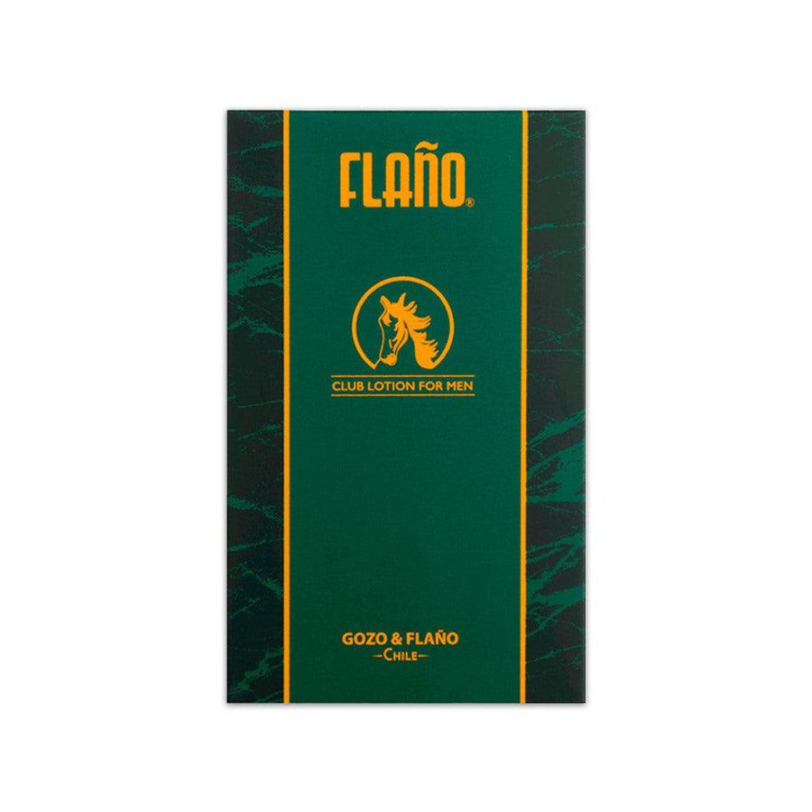 Una caja verde con texto amarillo de la loción Flaño club para hombres. Un producto de Chile.